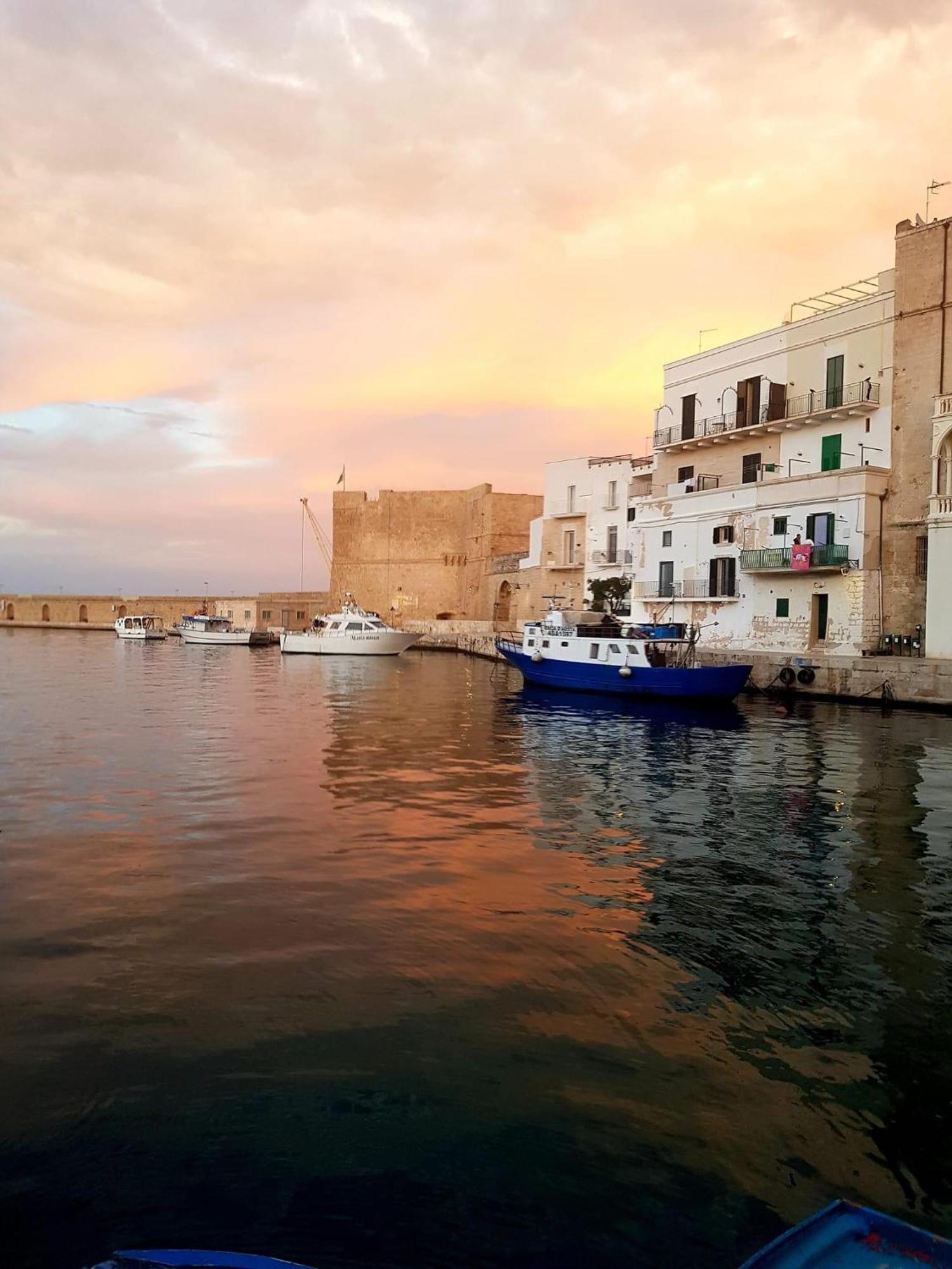 Versomare House Monopoli Eksteriør billede